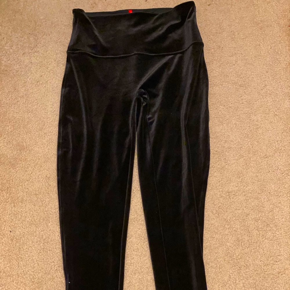 Spanx velvet leggings